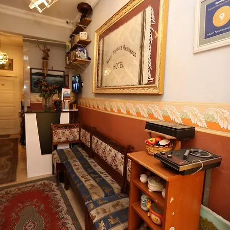 Apartahotel Taksim Pandora *